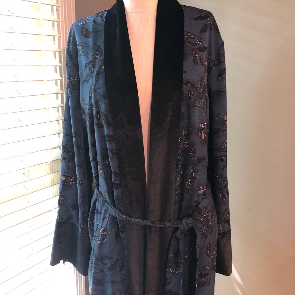 “Molly Green” Robe style Kimono